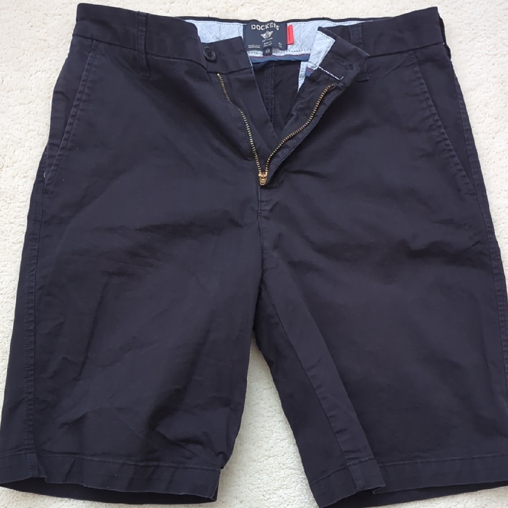Dockers Men's Black Shorts 29